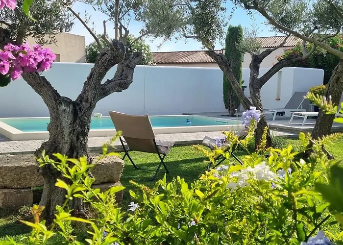 El Patio Saint-Nazaire-de-Pezan